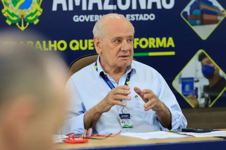 Serafim Corrêa deixa Sedecti e mira vaga na Câmara Federal