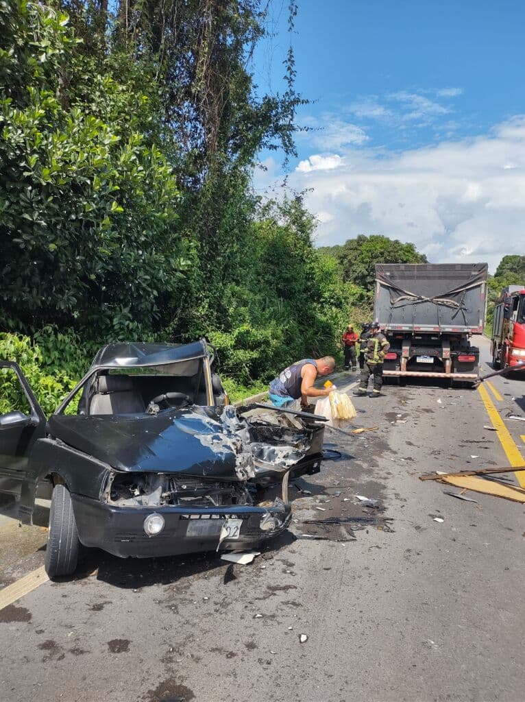 Situação das rodovias federais no Amazonas causa inflação, danos aos operadores e impacta o meio ambiente