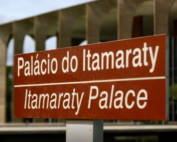 Itamaraty e Relações Institucionais criticam ataque de vice-secretário de Trump