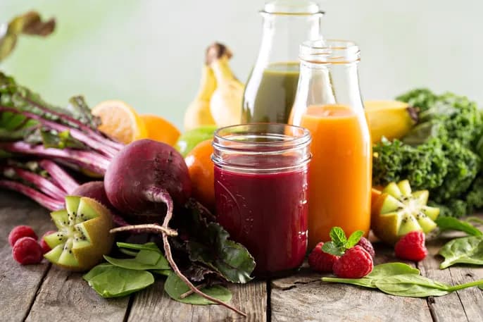 7 sucos detox deliciosos para ajudar a emagrecer e reduzir a barriga