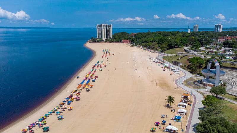 Suspeito é preso após furtar lavadora de pressão de lanchonete na Ponta Negra