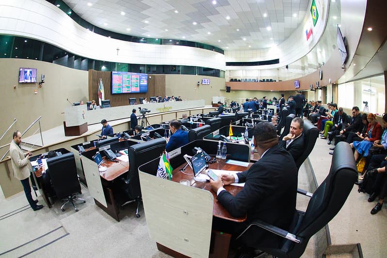 CMM recebeu mais de R$ 150 milhões da Prefeitura de Manaus em seis meses de 2025