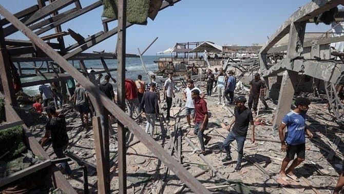 VÍDEO: Ataque de Israel a café em Gaza deixa 40 pessoas mortas, diz diretor de hospital