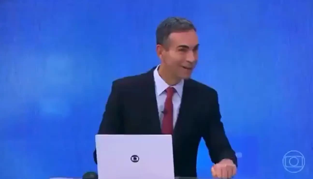 VÍDEO: apresentadores da Globo fazem ironia com &#8220;toc toc toc&#8221; e internet relaciona com Bolsonaro