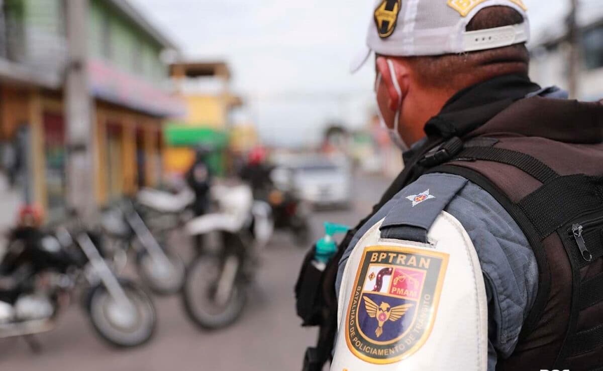 PM intensifica ficalização em estradas durante fim de semana no Amazonas