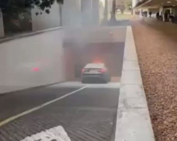 Vídeo: Carro de ministra pega fogo em estacionamento do STJ