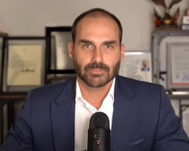 &#8220;Isso é prática de um mafioso&#8221;, dispara Eduardo Bolsonaro ao criticar ações de Moraes