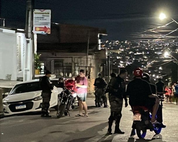 Polícia Militar realiza operação no bairro Fátima 1 após foguetório atribuído a facção criminosa