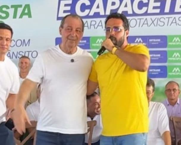 &#8220;Será o governador mais votado da história do Amazonas&#8221; diz vereador de Manacapuru a Omar Aziz