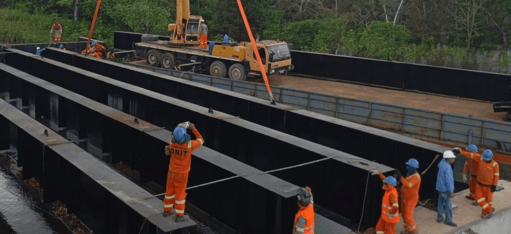 Rio Curuça: obra interdita o trânsito na rodovia BR-319 nesta sexta-feira
