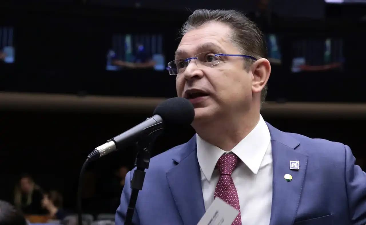Sóstenes Cavalcante assume responsabilidade por protesto na Câmara: &#8220;Se Hugo for punir alguém, que seja eu&#8221;