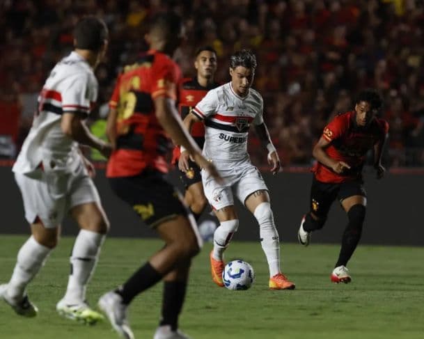 São Paulo empata com o Sport pela 20ª rodada do Brasileirão