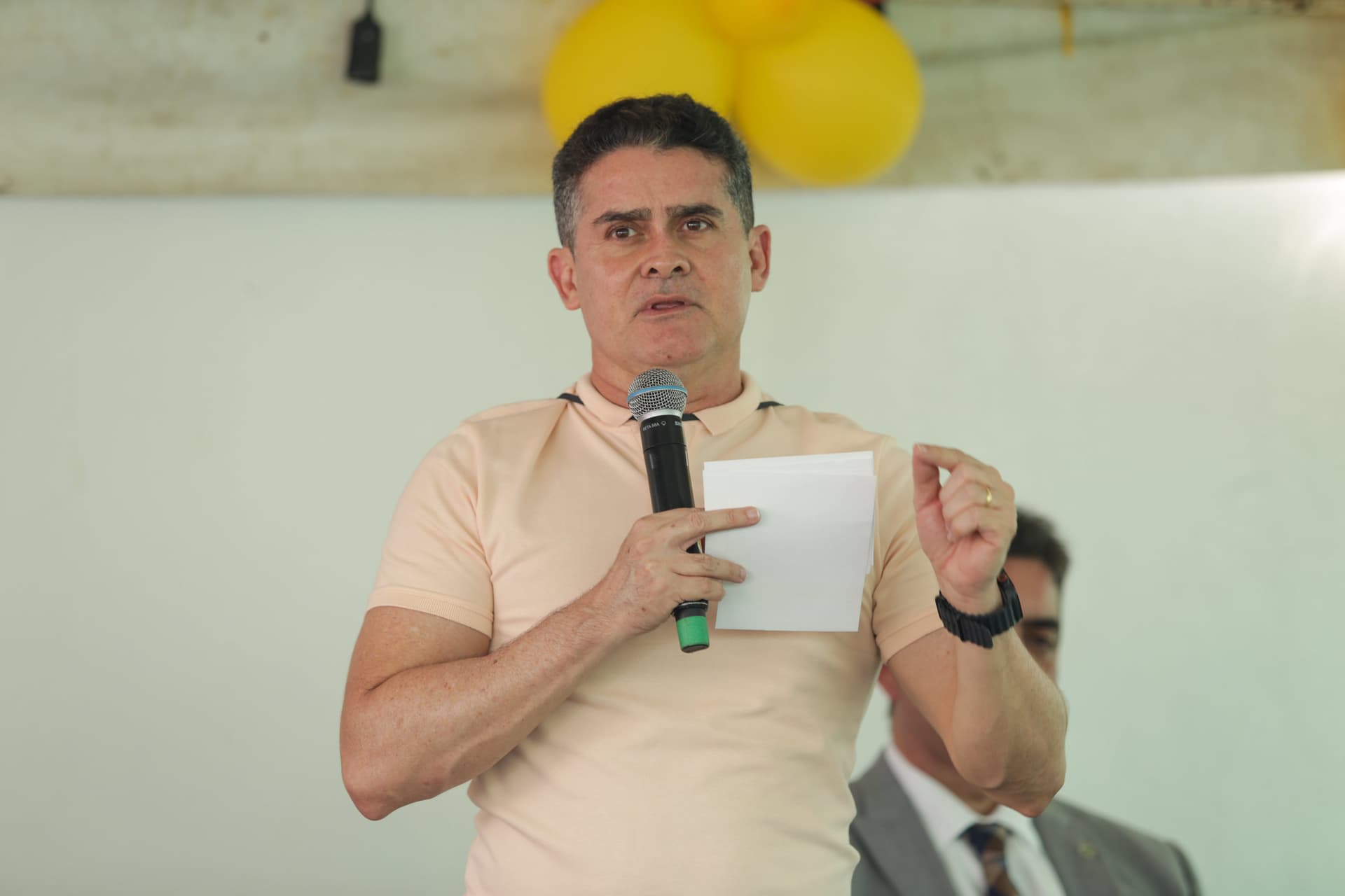 David Almeida: “Administrar Manaus é um sacerdócio diário”