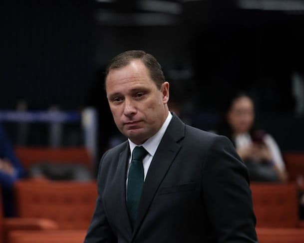 PGR discorda da pena de Mauro Cid, mas avisa que não vai recorrer