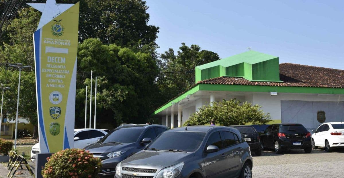 Violência contra mulher: ex-companheiro usa barra de ferro e vítima perde dentes