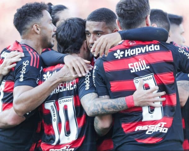 Flamengo vence Juventude dentro de casa e segue líder no Brasileirão
