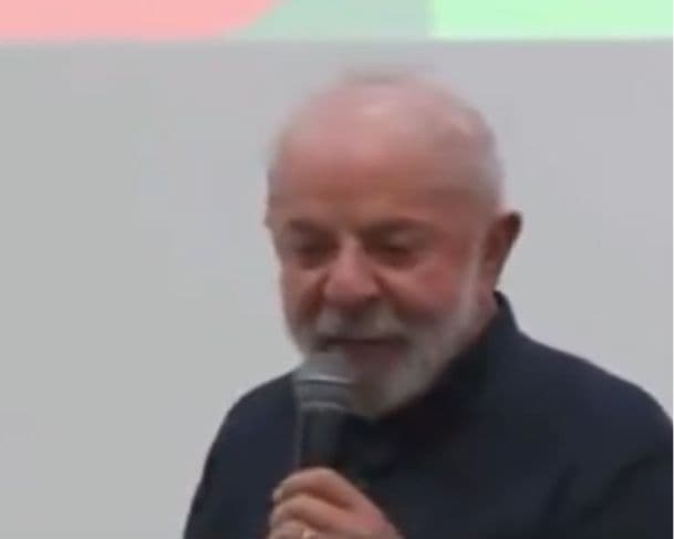 Com direito a palavrão, Lula reclama do trânsito durante evento em Manaus