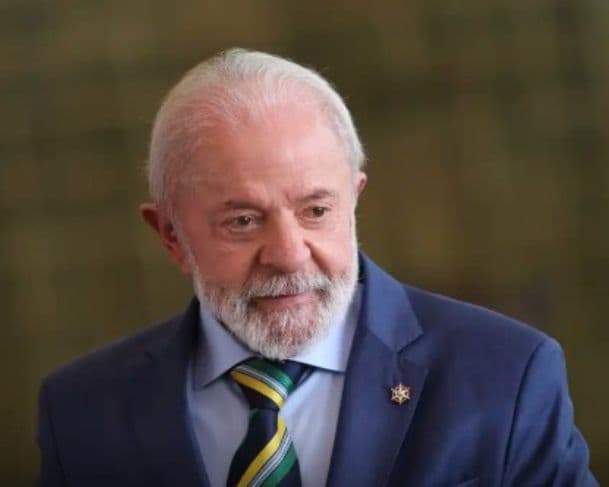 “Eu acho que a as provas estão fartas”: Lula comenta condenação de Bolsonaro e critica Luiz Fux