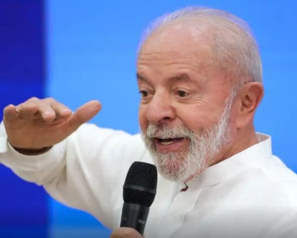 “A democracia e a soberania do Brasil não estão sobre a mesa” diz Lula em artigo para o The New York Times