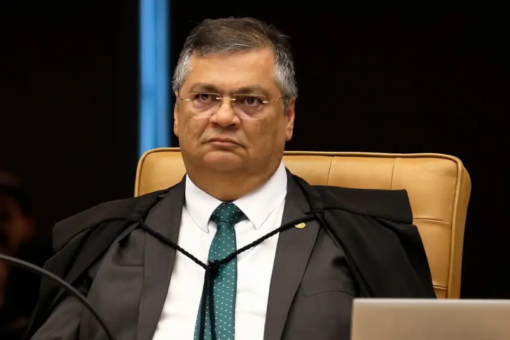 Flávio Dino vence ação contra hospital por morte do filho
