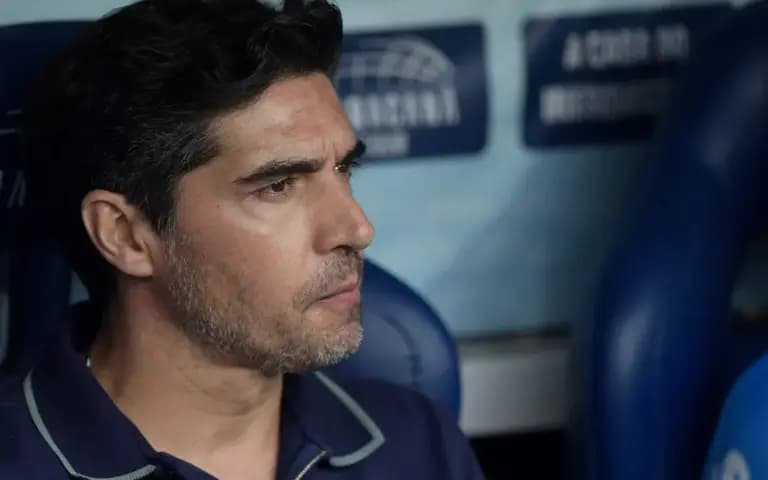 Abel tem maior derrota a frente do Palmeiras contra LDU e jogador declara: “Poderíamos ter evitado”