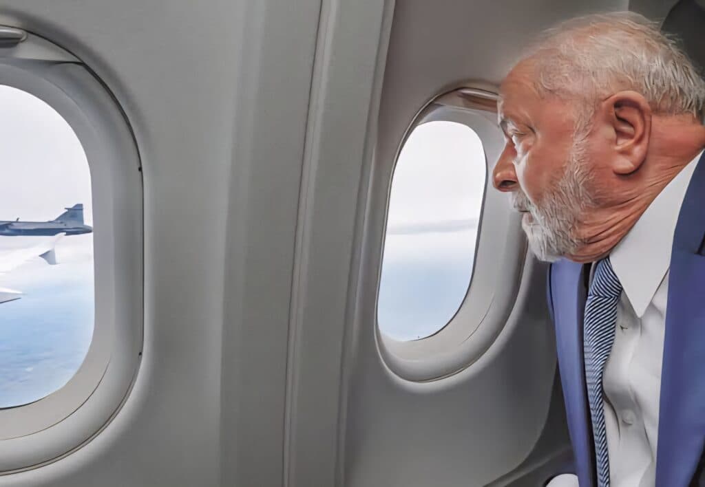 Lula embarca para a Ásia nesta terça-feira e pode encontrar Trump durante a viagem