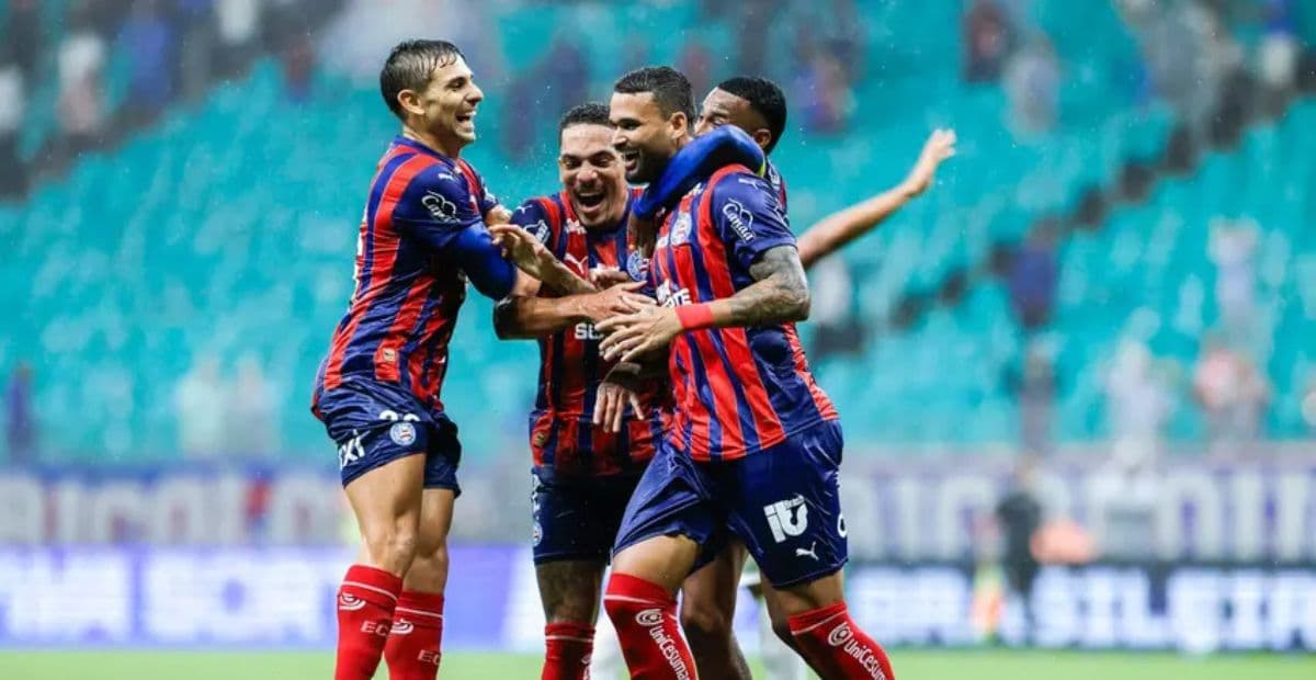 Bahia vence o Inter em noite chuvosa na Fonte Nova e encosta no G-4