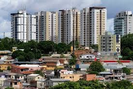 Projeto de lei busca proibir uso de bandeiras e símbolos políticos em prédios públicos de Manaus