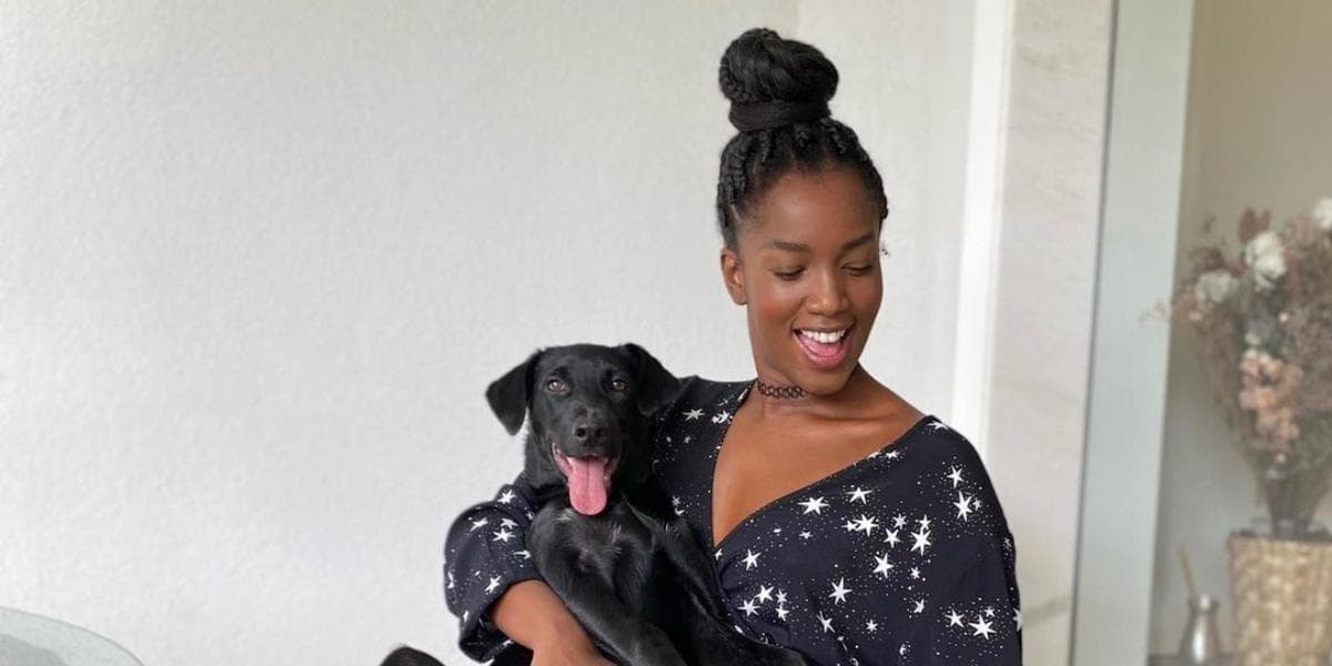 Iza diz ter conexão &#8216;paranormal&#8217; com sua cadela: “Ela sente antes de eu perceber”