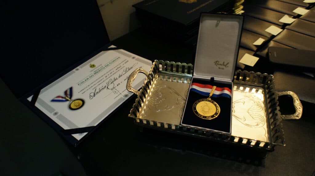 Flávio Dino, Soraya Thronicke, Nejmi Aziz, Renato Jr e outras personalidades receberão Colar do Mérito de Contas nesta sexta (14)