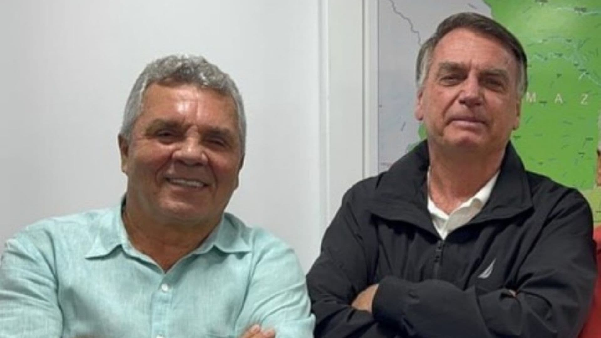 Alberto Fraga visita Bolsonaro em prisão domiciliar e revela estado do amigo: “Abatido”