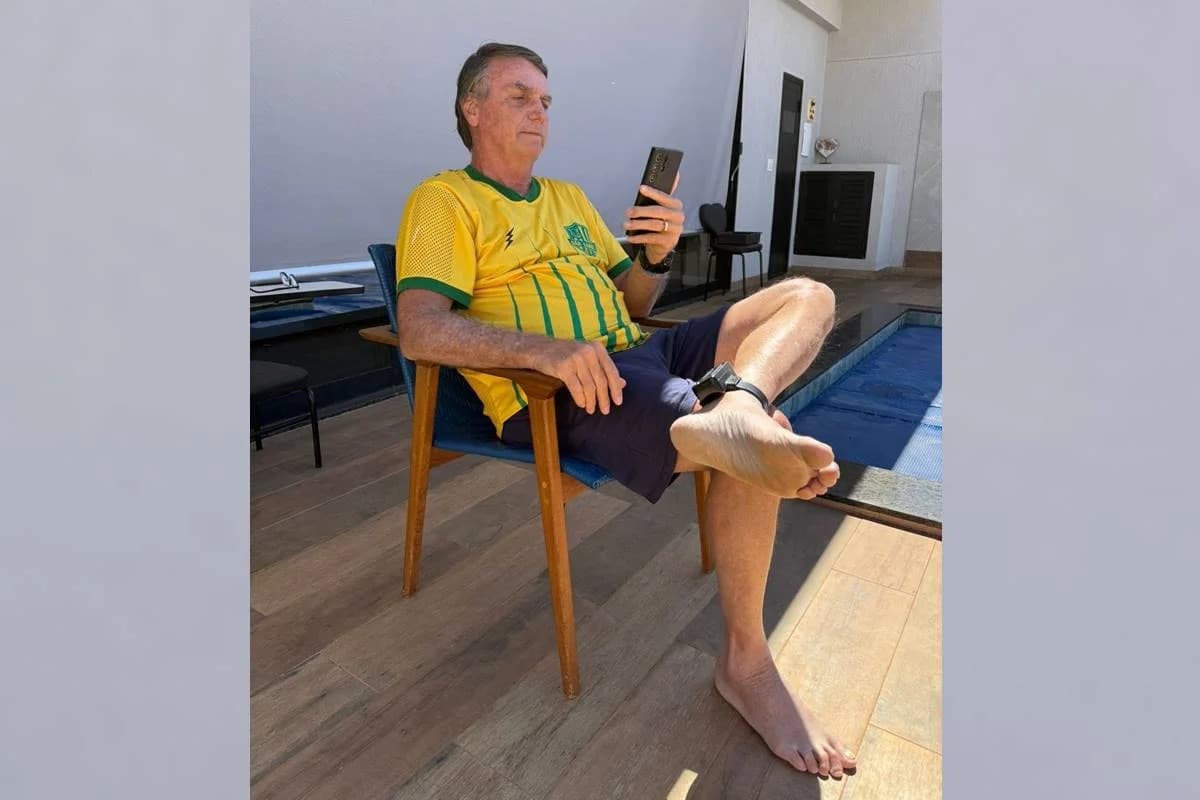 Bolsonaro admite ter usado ferro de solda para violar tornozeleira eletrônica, diz PF