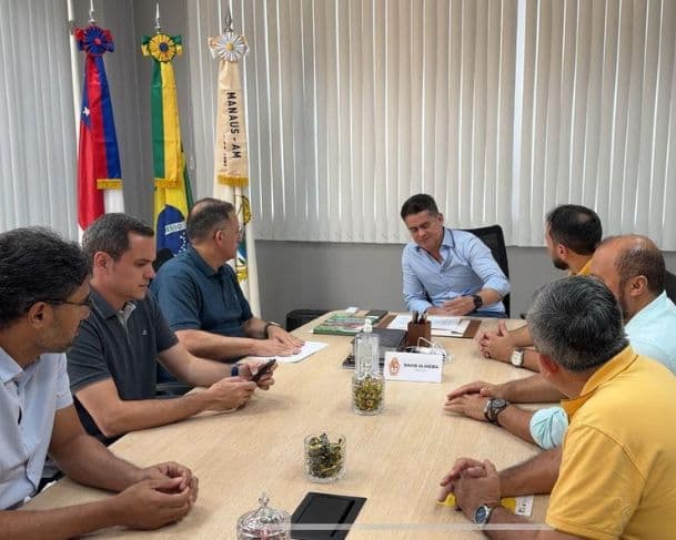 Edital do concurso público da Semmas será divulgado nesta sexta-feira (7), confirma prefeito David Almeida