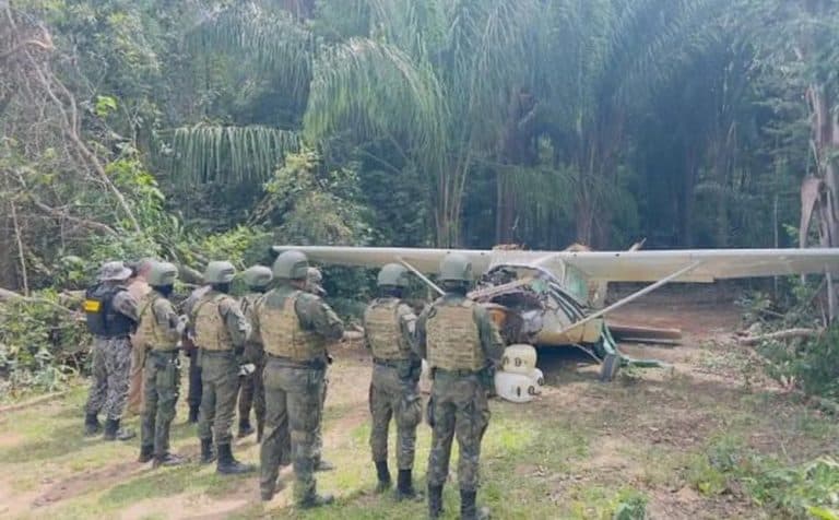 Avião vindo da Venezuela é interceptado pela FAB após invadir espaço aéreo sobre a Terra Yanomami