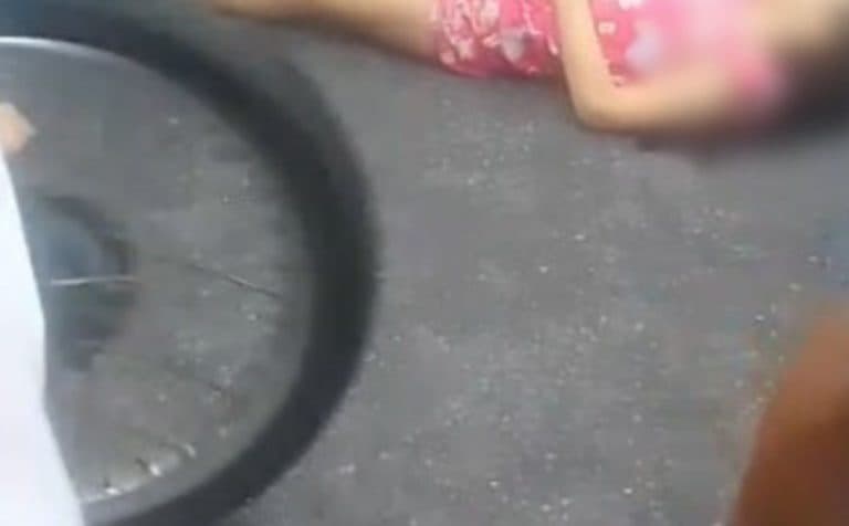 Criança de 6 anos fica ferida após ser atropelada por caminhão na zona Leste de Manaus