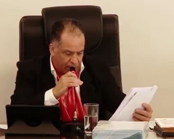 Vereador de RS se engana e convida falecido Leonel Brizola para receber homenagem na câmara municipal