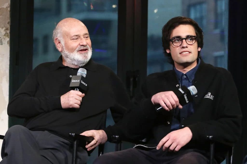 Filho do cineasta Rob Reiner é preso sob suspeita de duplo homicídio