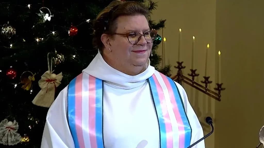 Pastora de 51 anos anuncia ser mulher trans durante culto nos EUA