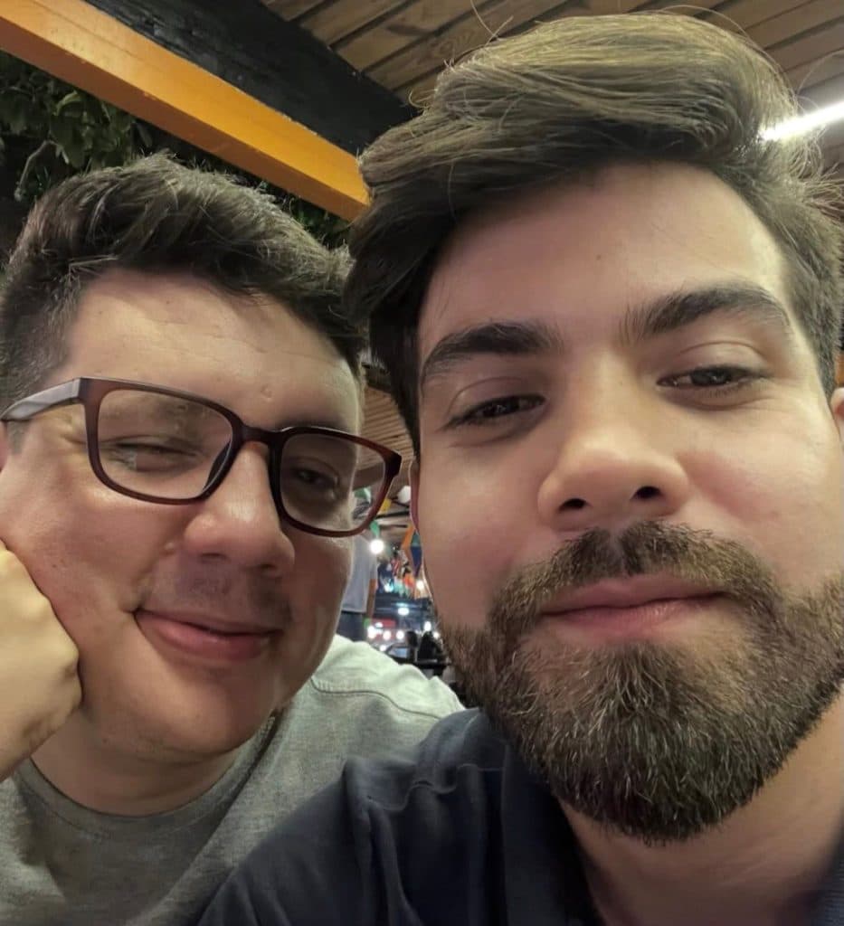 Marido de Erlan Bastos faz post emocionante após morte de jornalista: ‘dói demais’