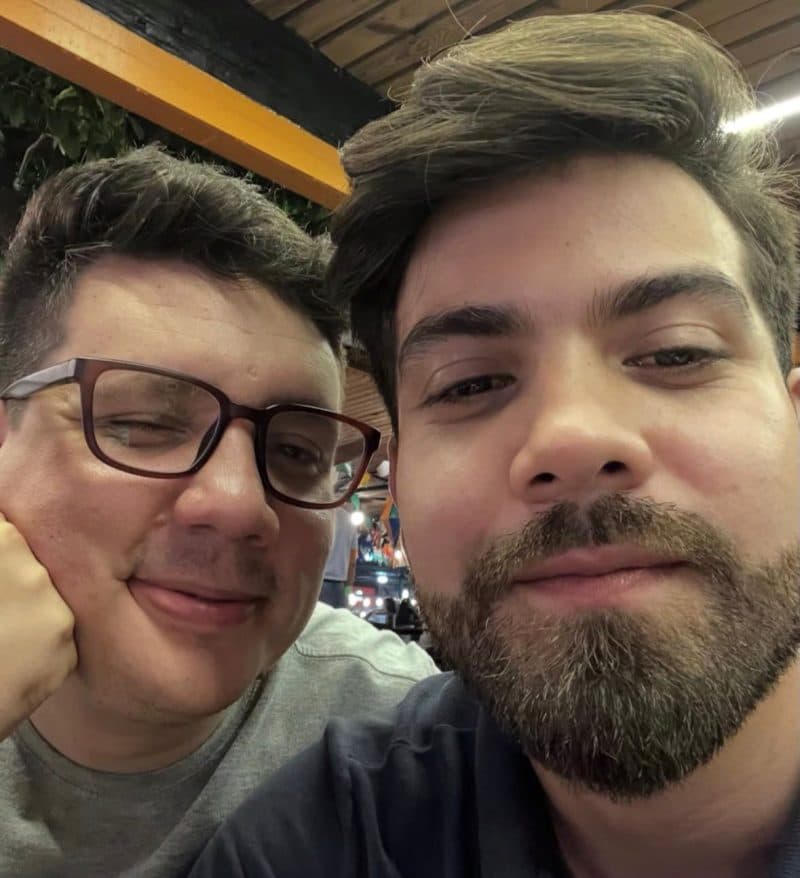 Marido de Erlan Bastos faz post emocionante após morte de jornalista: ‘dói demais’