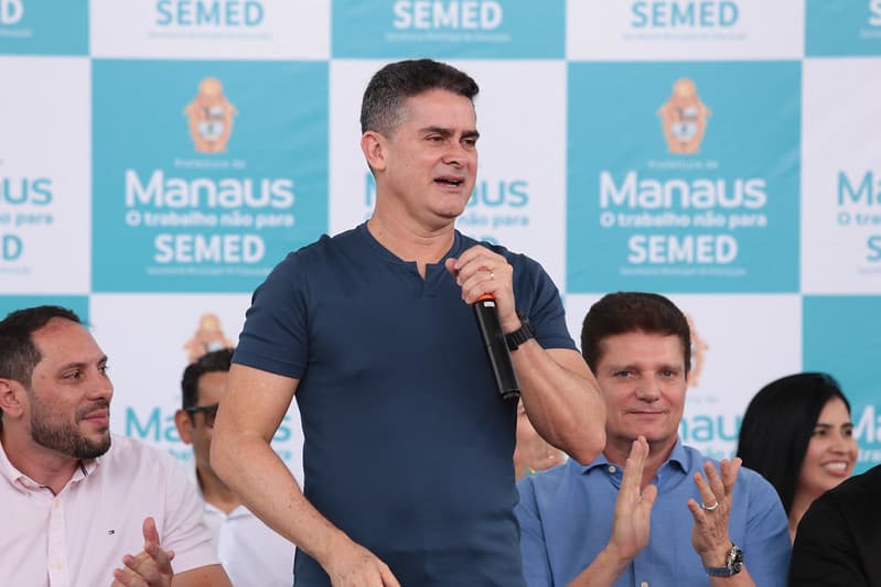 “De onde eu vim até onde cheguei, foi pelas mãos e pela vontade de Deus e do povo”, diz David Almeida