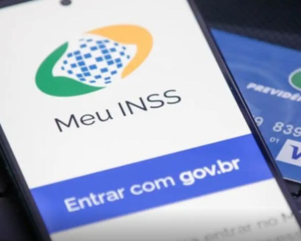 Após fake news, INSS afirma que não deixará de pagar aposentadoria a beneficiários que não tem nova identidade