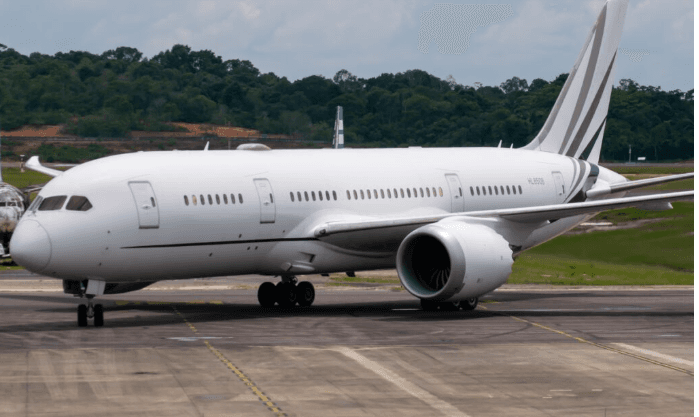 A serviço da Samsung, Boeing 787 Dreamliner VIP opera pela primeira vez no aeroporto Eduardo Gomes