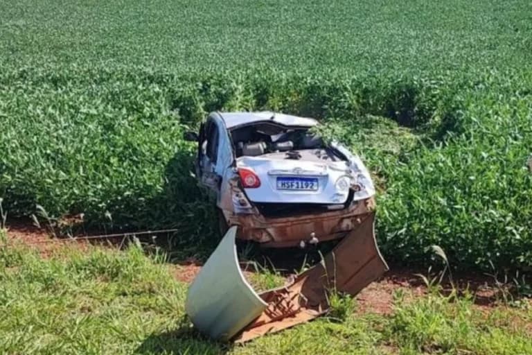 Família escapa ilesa após capotamento em Mato Grosso do Sul