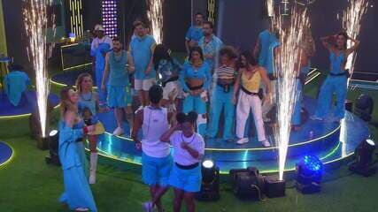 Anitta, beijos, nudez e desmaios: o que rolou na primeira festa do BBB26