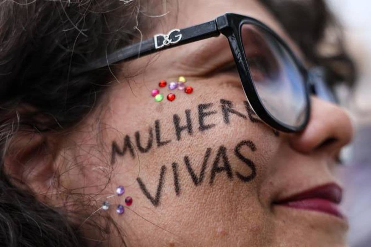 Saiba as leis específicas que protegem os direitos das mulheres no Brasil