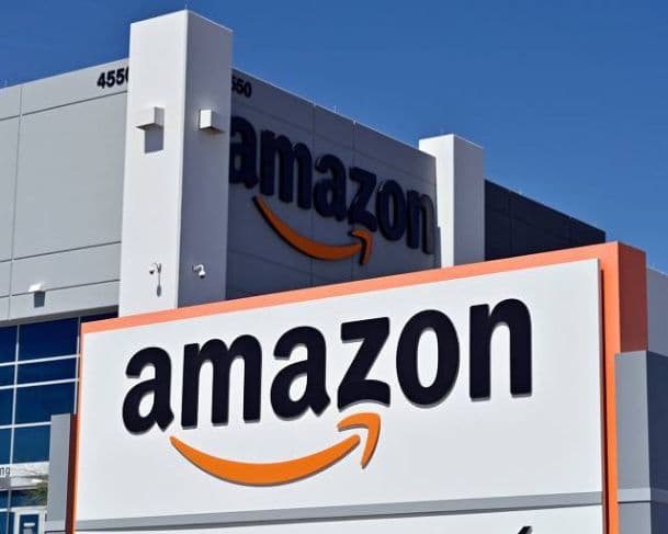 Amazon demite 16 mil funcionários, entre eles, brasileiros