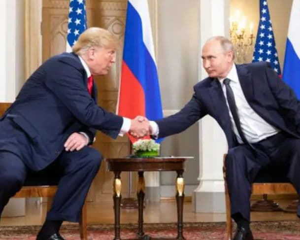 Trump diz que não pretende ordenar captura de Putin: “Ele tem medo dos Estados Unidos da América”