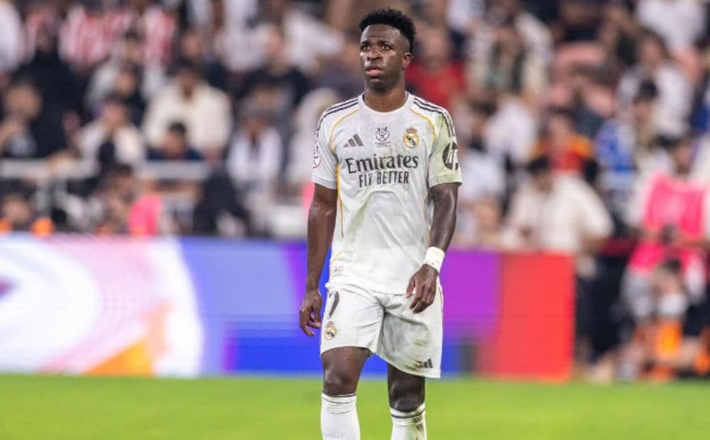 Vini Jr. discute com Simeone ao ser substituído em Real Madrid x Atlético de Madrid