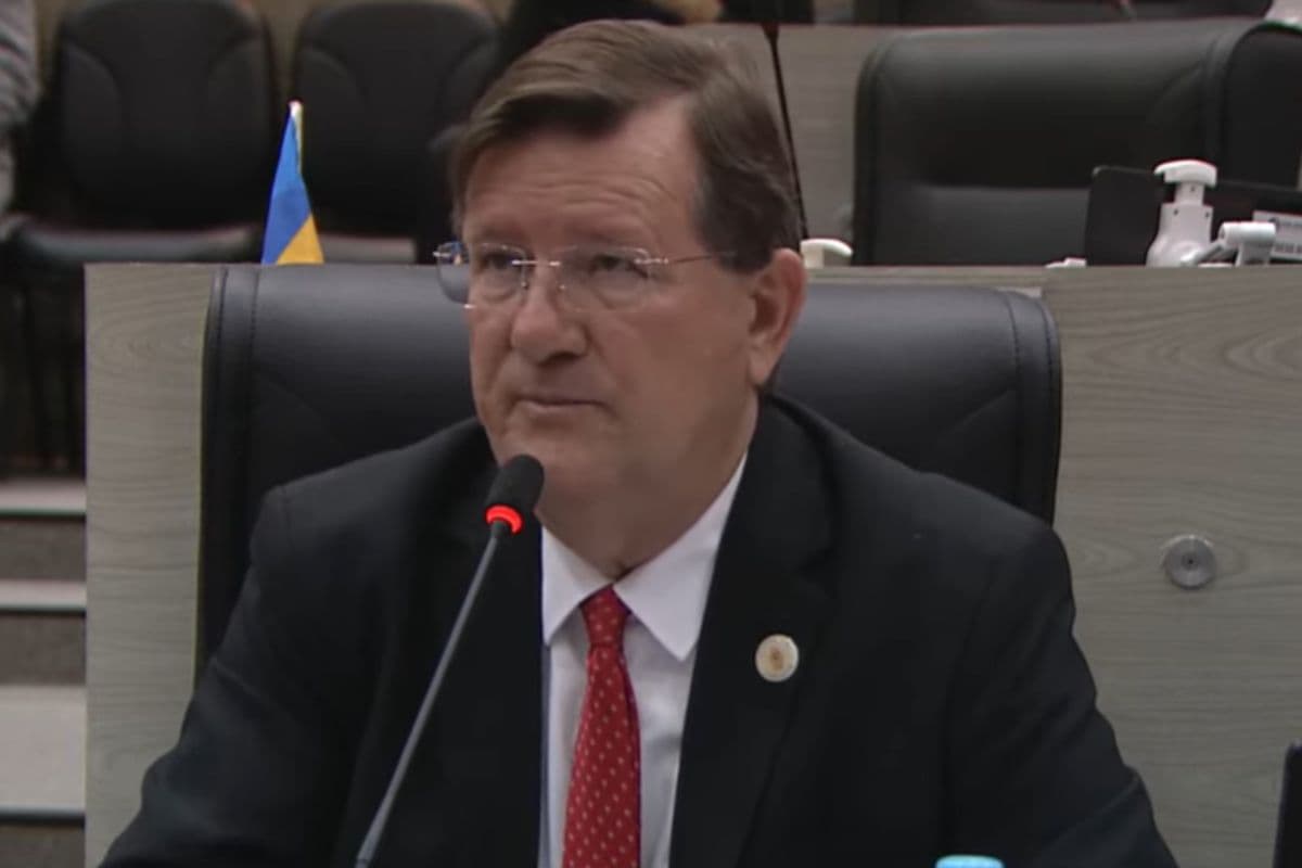 Vereador cobra transparência sobre impacto de radares no trânsito de Manaus